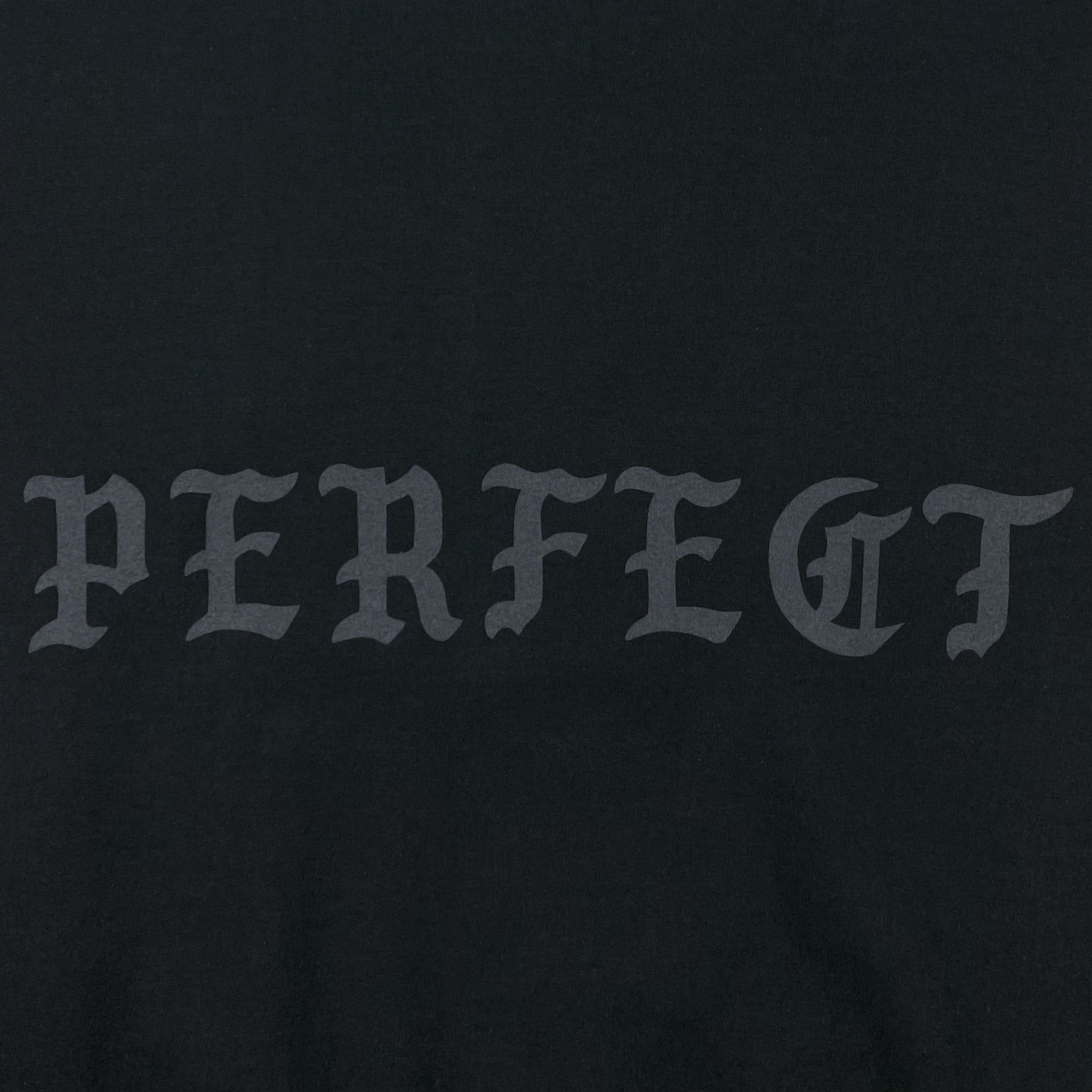 The Life of Pablo 2016 Chicago 'Perfect' Crewneck In Black