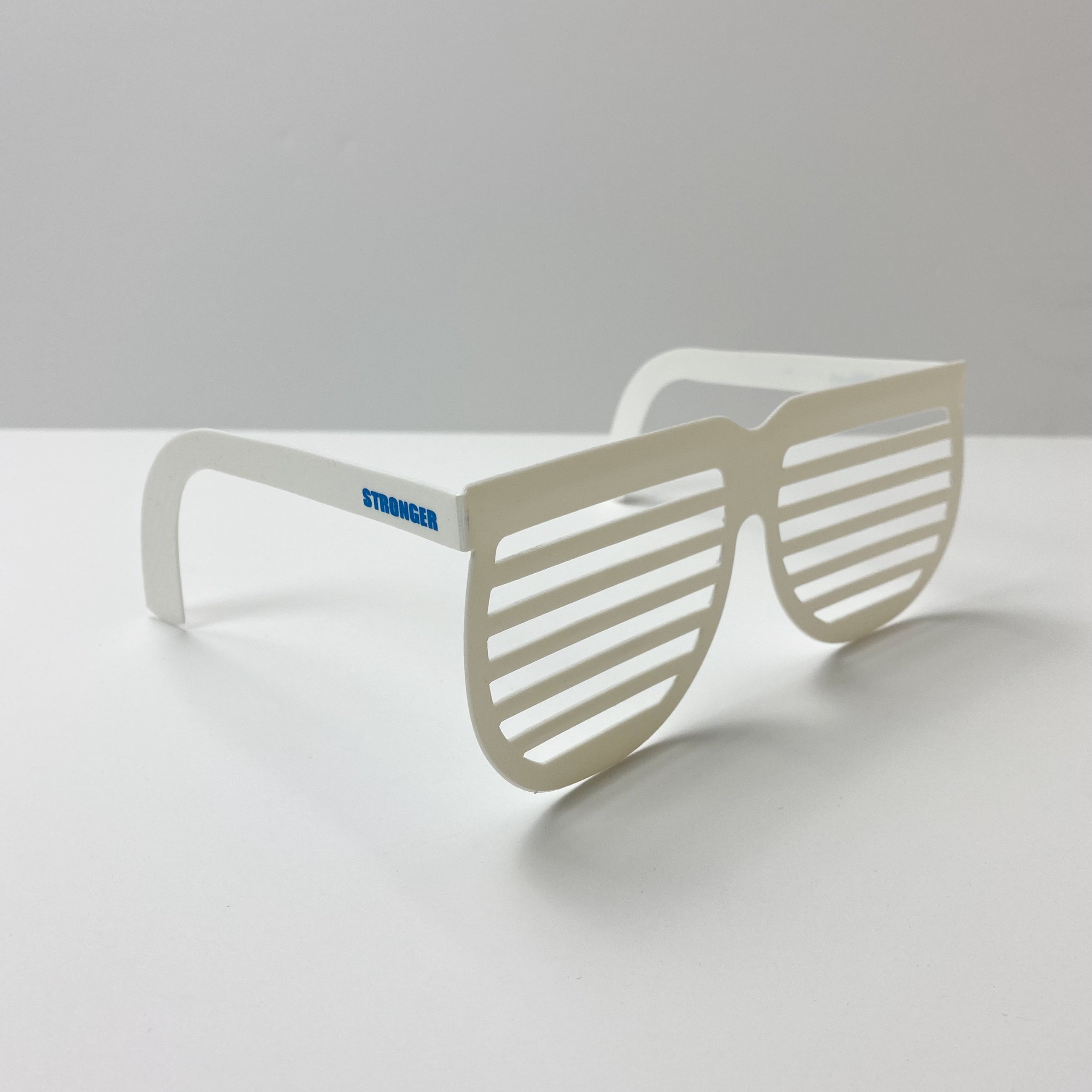 Glow In The Dark Tour 2008 Stronger Shades