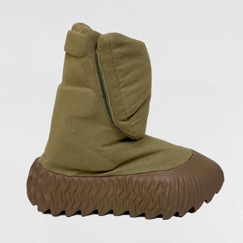 Yeezy Season 8 Unreleased Sherp Padded Sample Boots