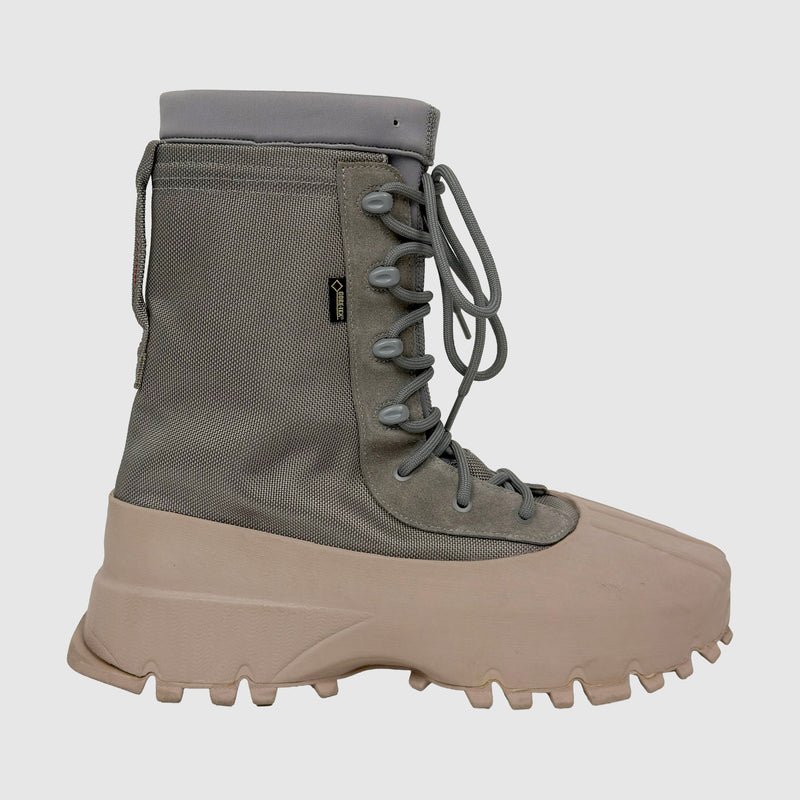 Yeezy Season 3 Unreleased 1050 Runway Sample Boots